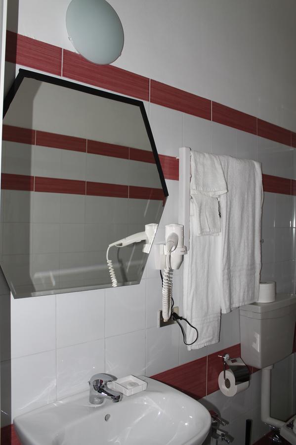 Hotel Luisa Milano Cameră foto